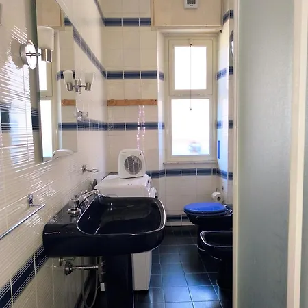 B&B Argentiera 12