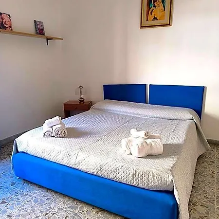 Argentiera 12 *